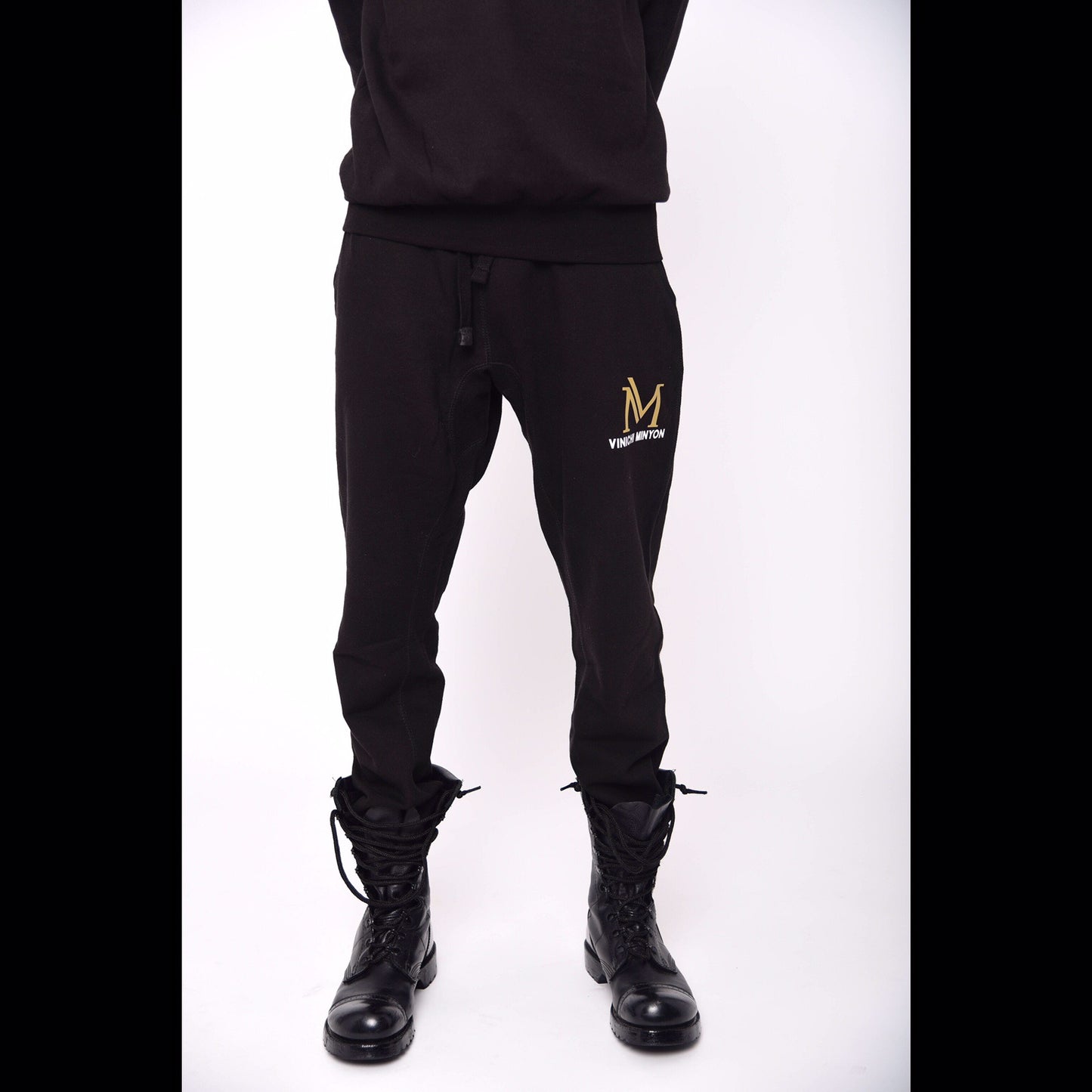 VM Jogger Set